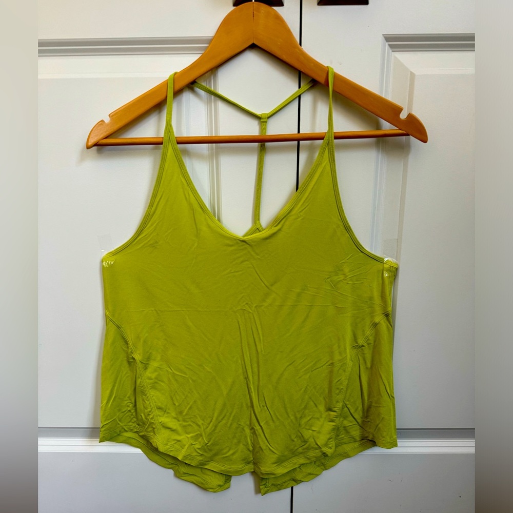 LULULEMON Modal Silk Yoga Tank Top. Size 6. Wasabi green